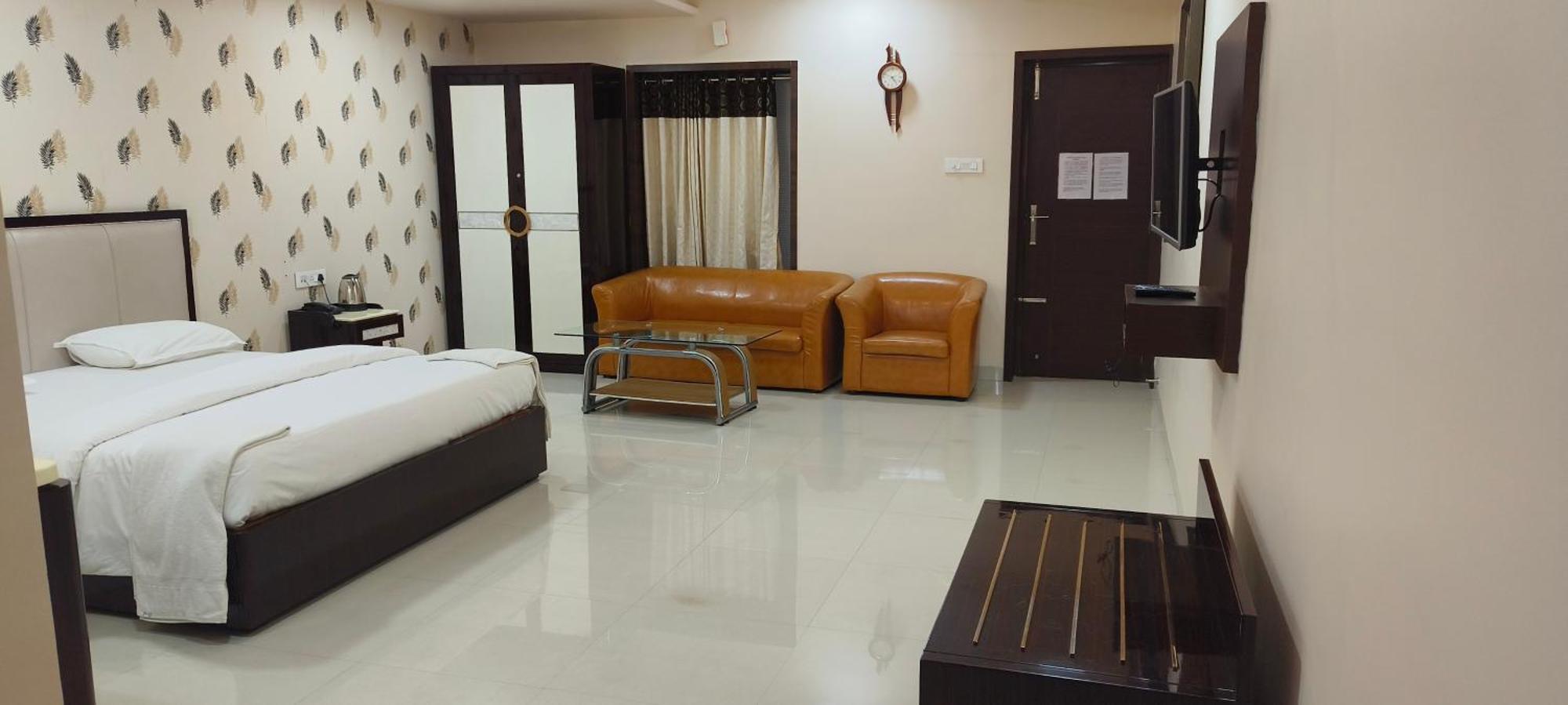 Ananya'S Nana Nani Homes Phase 3 Coimbatore Exterior photo